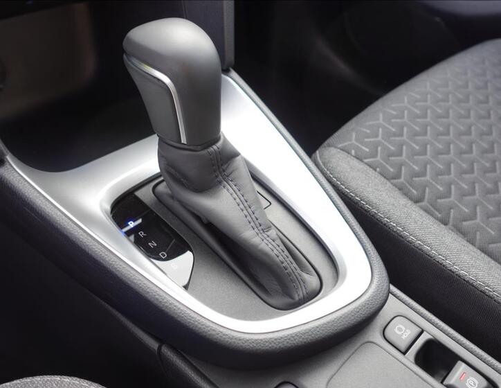 Toyota Yaris Cross 23