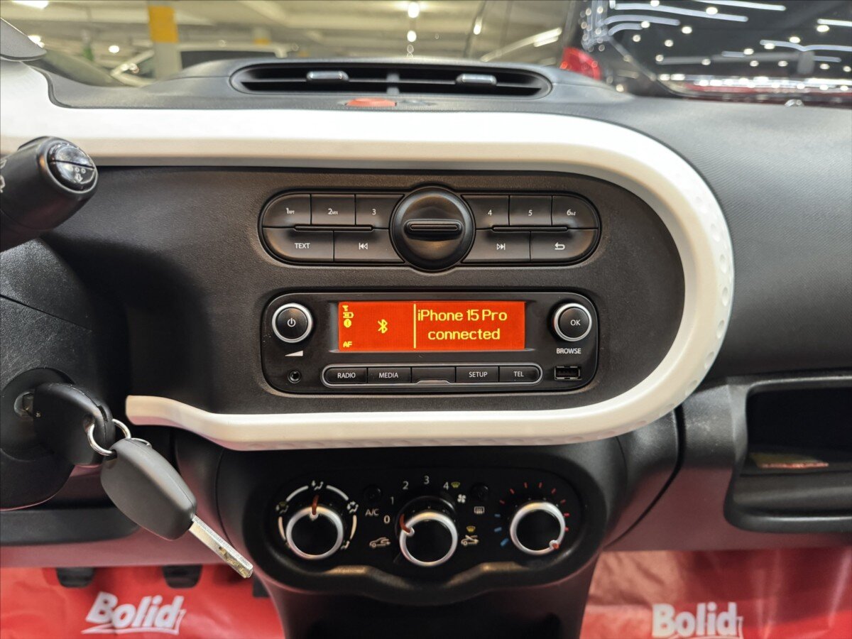 Renault Twingo Hatchback 999,0 52 kw