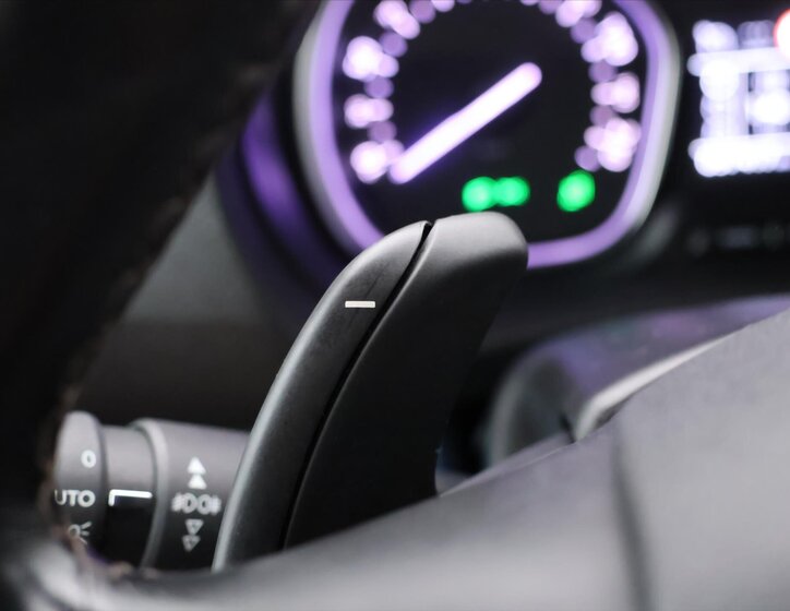 Peugeot Traveller 17