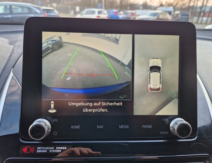 Mitsubishi Ostatní SUV / Terénní 2,4 l 138 kw