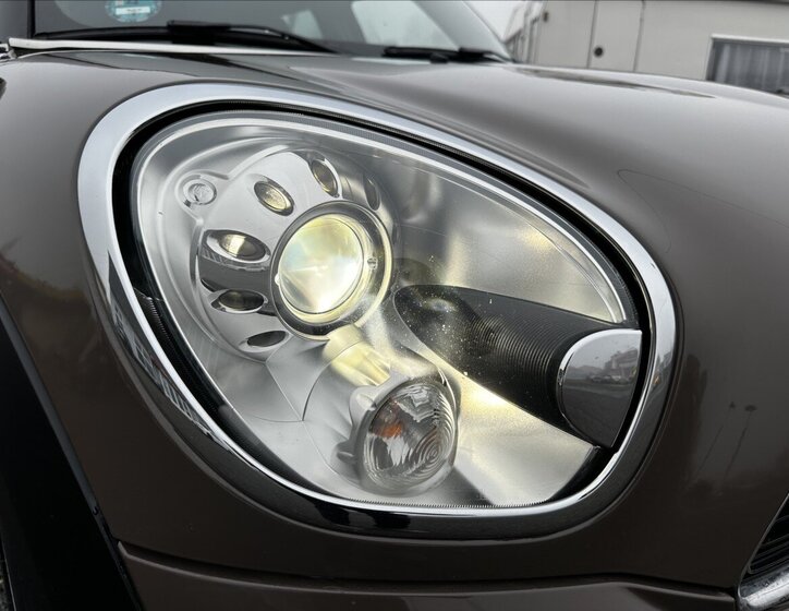 Mini Countryman Kombi 1,6 l 135 kw