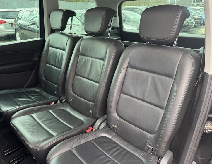 Volkswagen Sharan MPV 2,0 l 147 kw