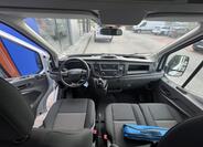 Ford Transit 8