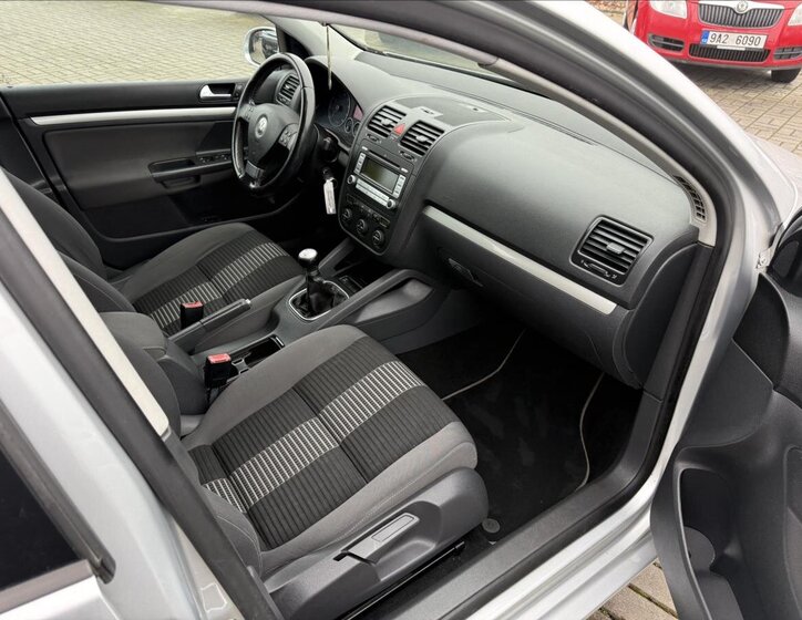 Volkswagen Golf Hatchback 1,4 l 90 kw