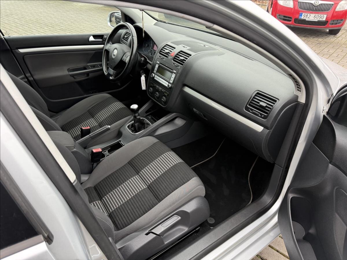 Volkswagen Golf Hatchback 1,4 l 90 kw