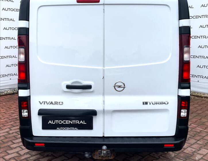 Opel Vivaro 5