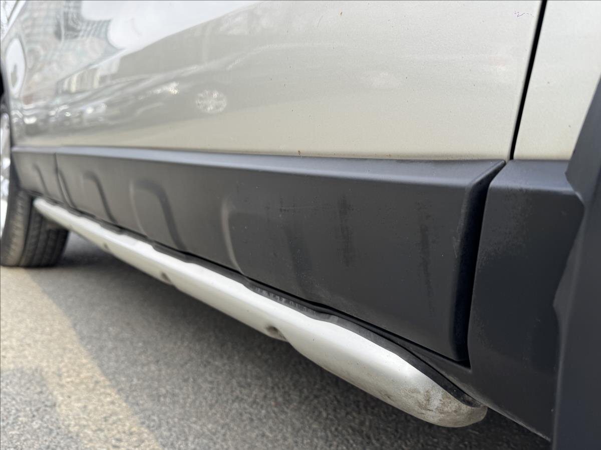 Honda CR-V SUV / Terénní 2,0 l 110 kw