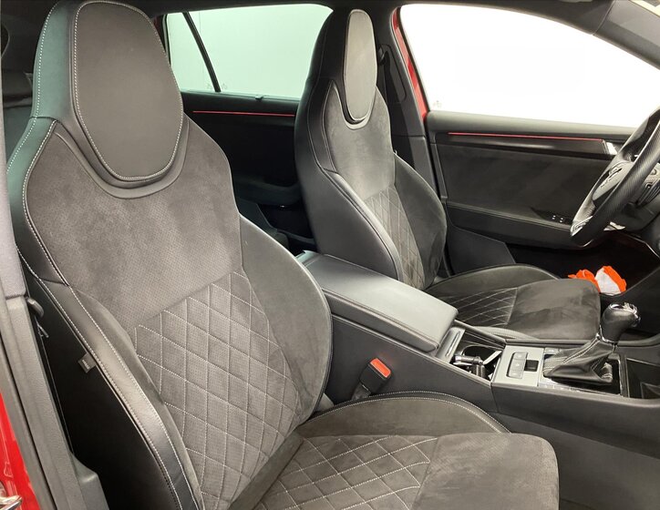 Škoda Superb Kombi 2,0 l 140 kw