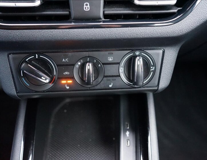 Škoda Kamiq CUV / Crossover 999,0 81 kw