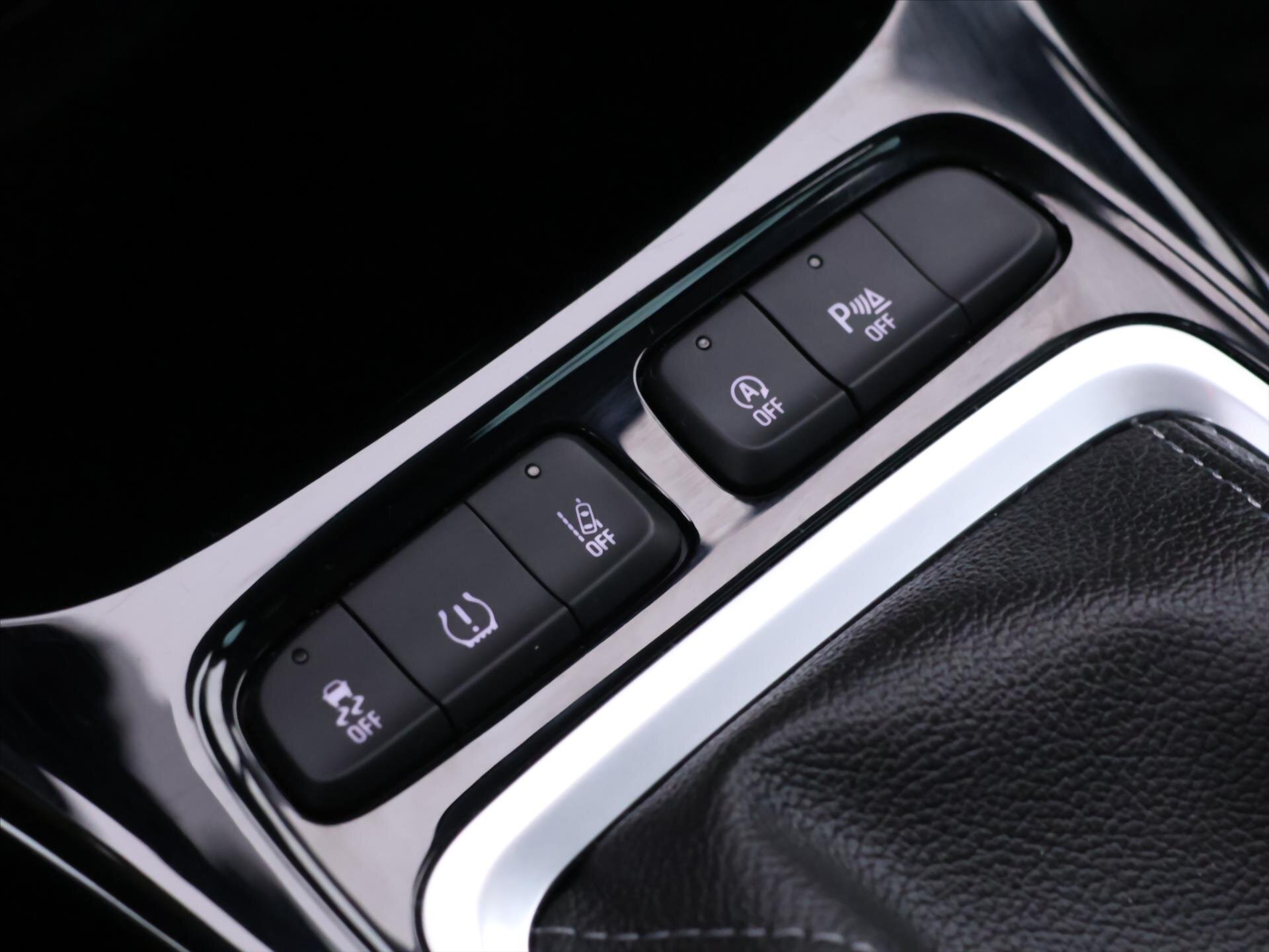 Opel Crossland Hatchback 1,2 l 81 kw