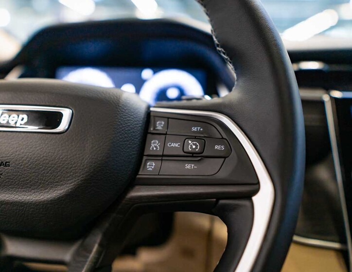 Jeep Grand Cherokee 20