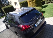 Peugeot 2008 Kombi 1,2 l 61 kw