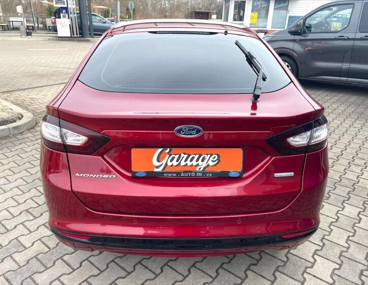 Ford Mondeo Hatchback 1,5 l 118 kw