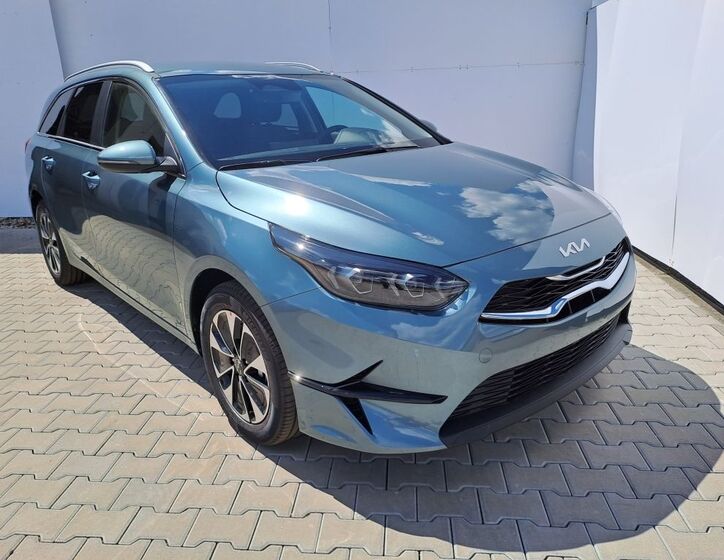 KIA Ceed 10