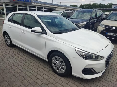 Hyundai i30 Hatchback 1,4 l 73 kw