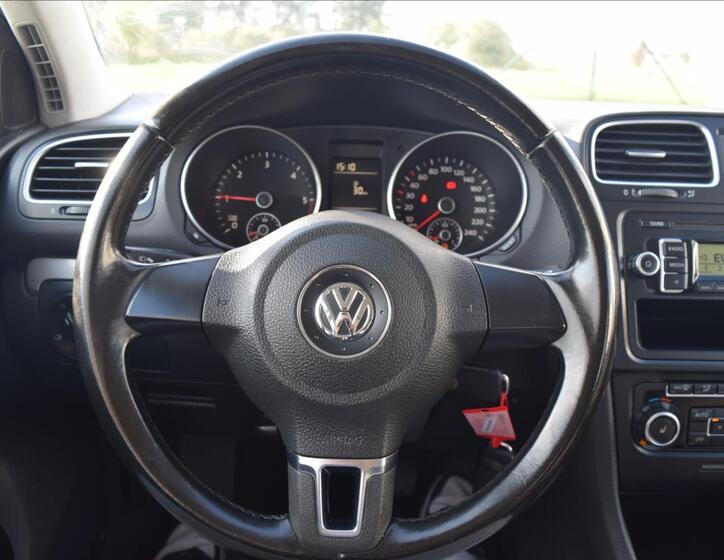 Volkswagen Golf 35