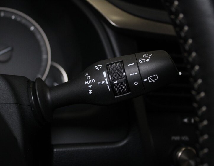 Lexus RX SUV / Terénní 2,0 l 175 kw