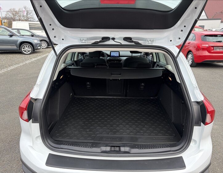 Ford Focus Kombi 1,5 l 110 kw