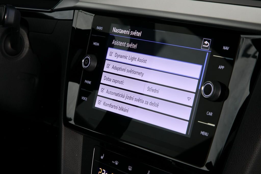 Volkswagen Arteon Liftback 2,0 l 206 kw