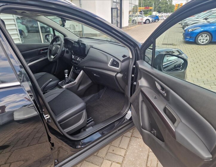 Suzuki S-Cross SUV 1,4 l 95 kw