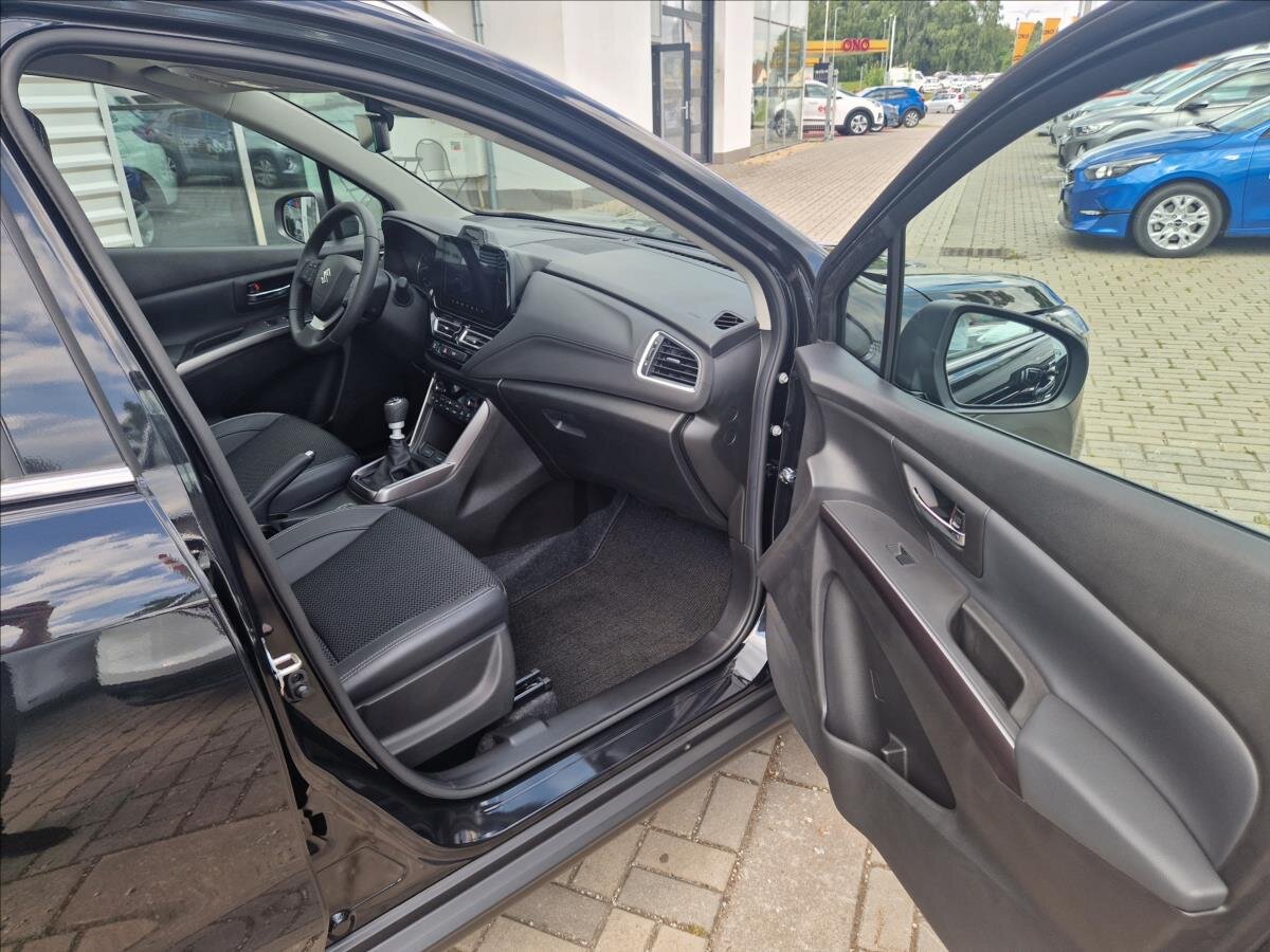 Suzuki S-Cross SUV 1,4 l 95 kw