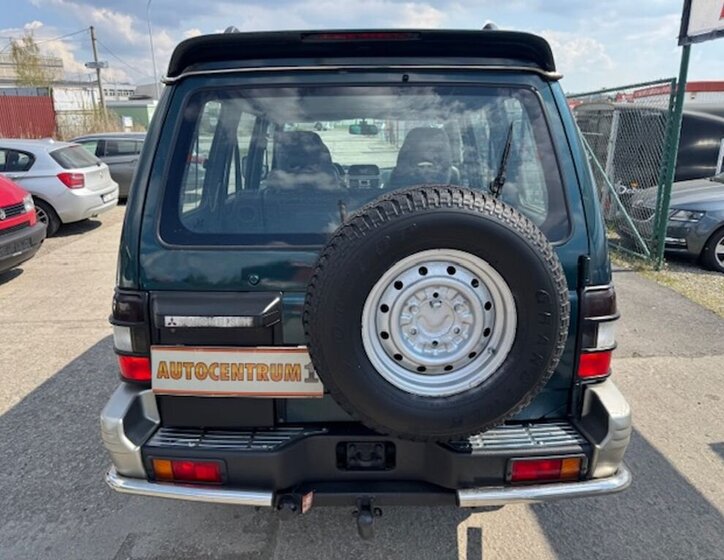 Mitsubishi Pajero SUV / Terénní 2,8 l 92 kw