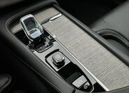 Volvo XC90 SUV / Terénní 2,0 l 173 kw