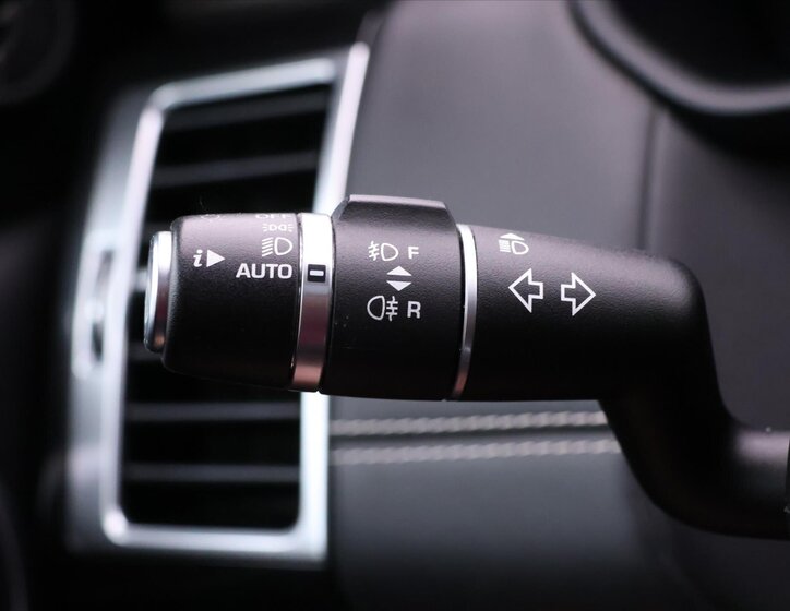 Land Rover Discovery 26