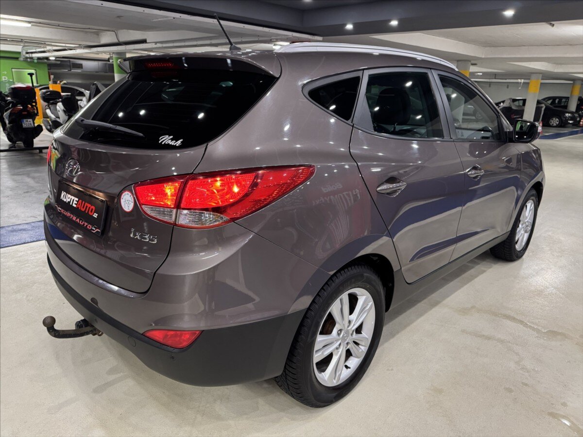 Hyundai ix35 SUV 2,0 l 122 kw