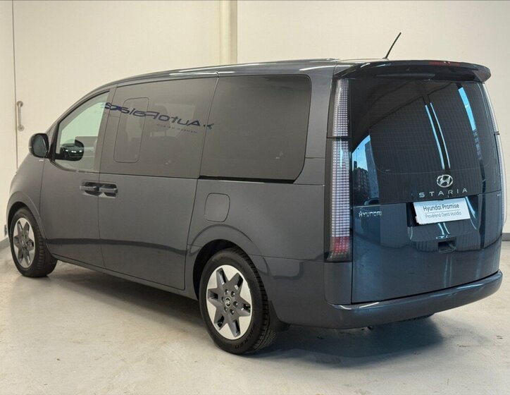 Hyundai Staria MPV 2,2 l 130 kw