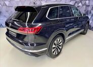 Volkswagen Touareg 7