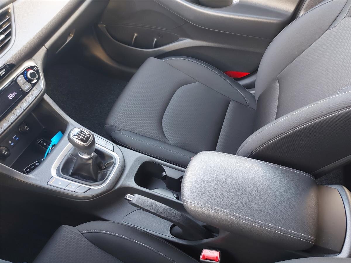 Hyundai i30 Kombi 1,6 l 85 kw