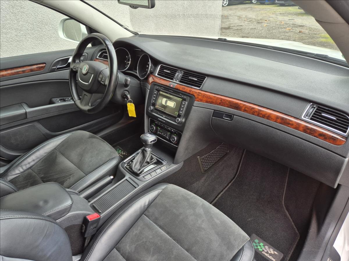 Škoda Superb Kombi 3,6 l 191 kw