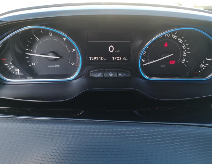 Peugeot 2008 Kombi 1,6 l 84 kw