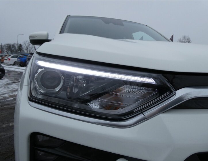 SsangYong Korando SUV 1,5 l 120 kw
