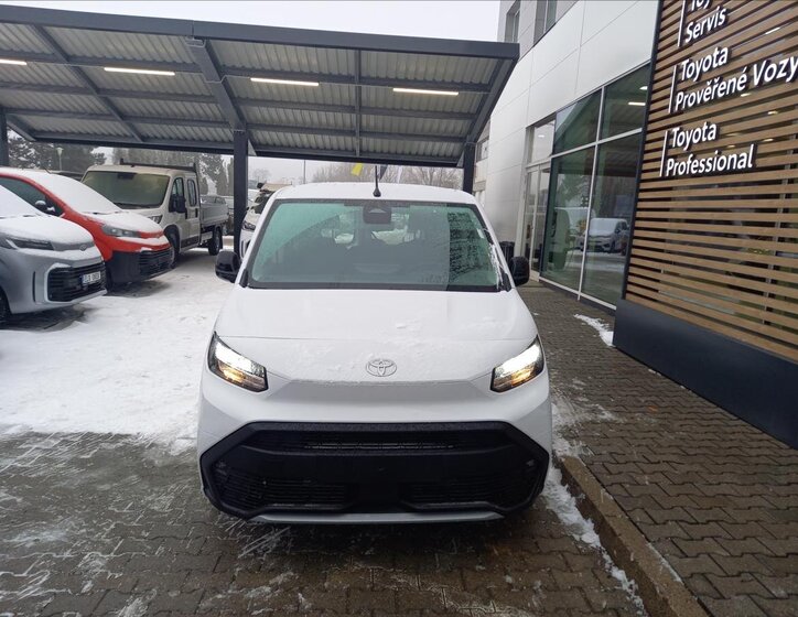 Toyota ProAce City Verso MPV 1,5 l 74 kw