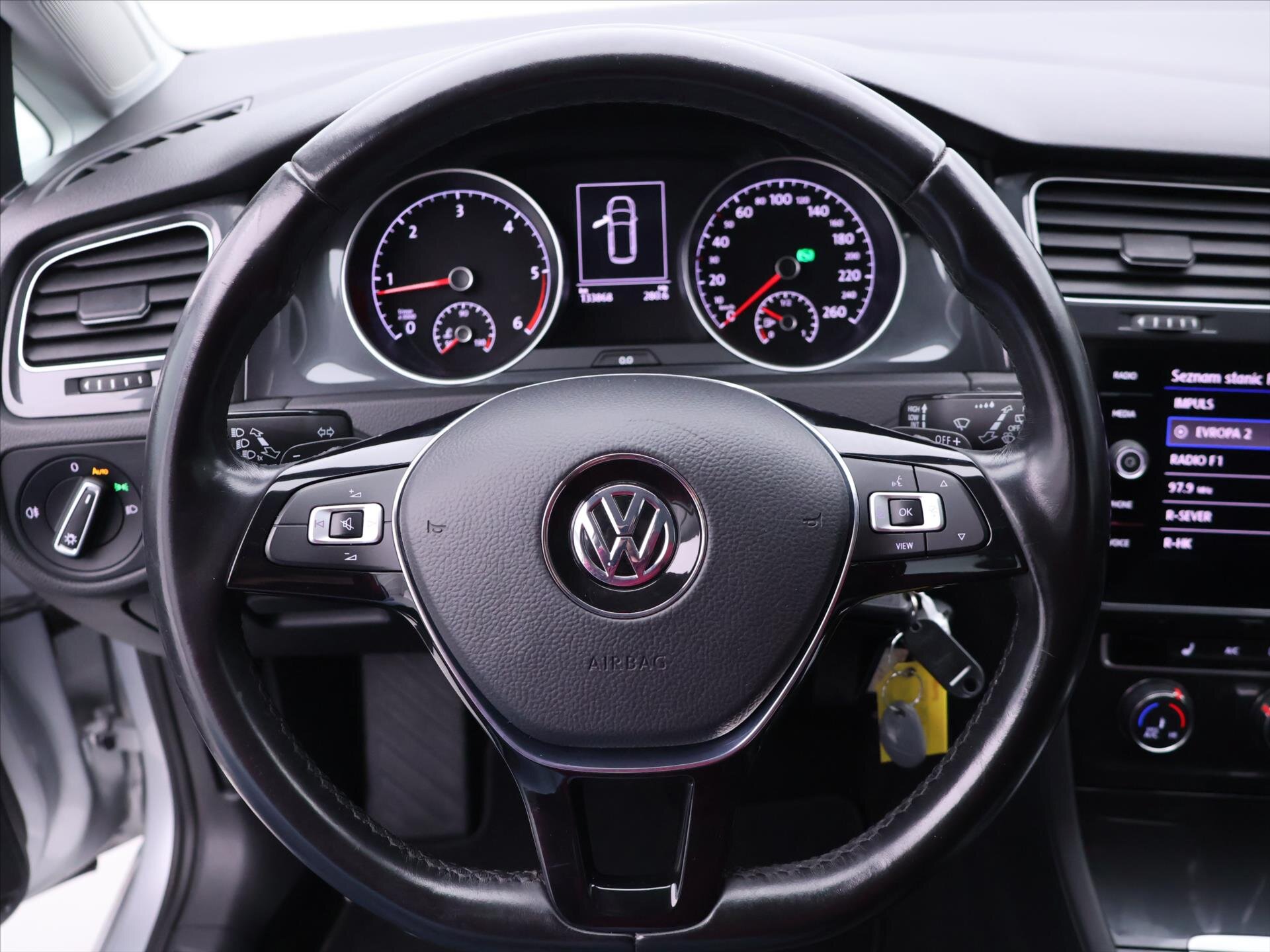 Volkswagen Golf Kombi 2,0 l 110 kw