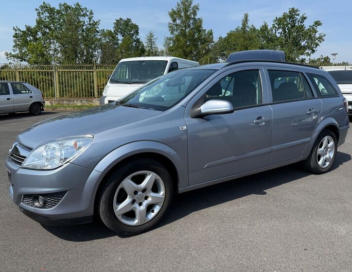 Opel Astra 1