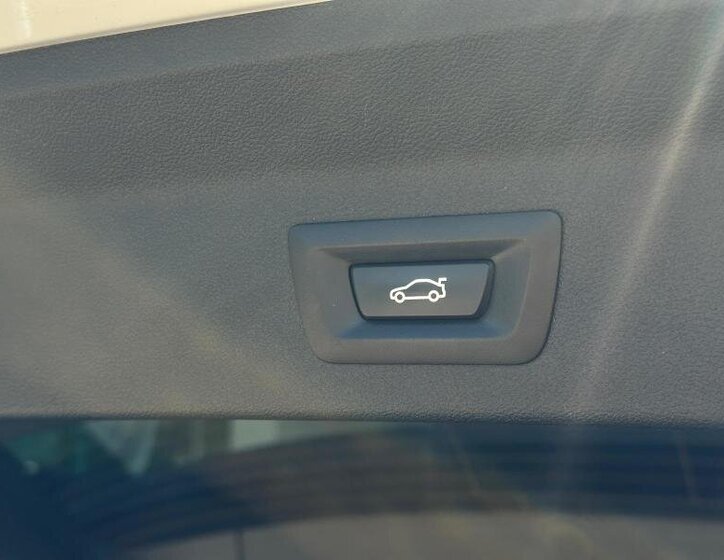 BMW X3 SUV 3,0 l 195 kw