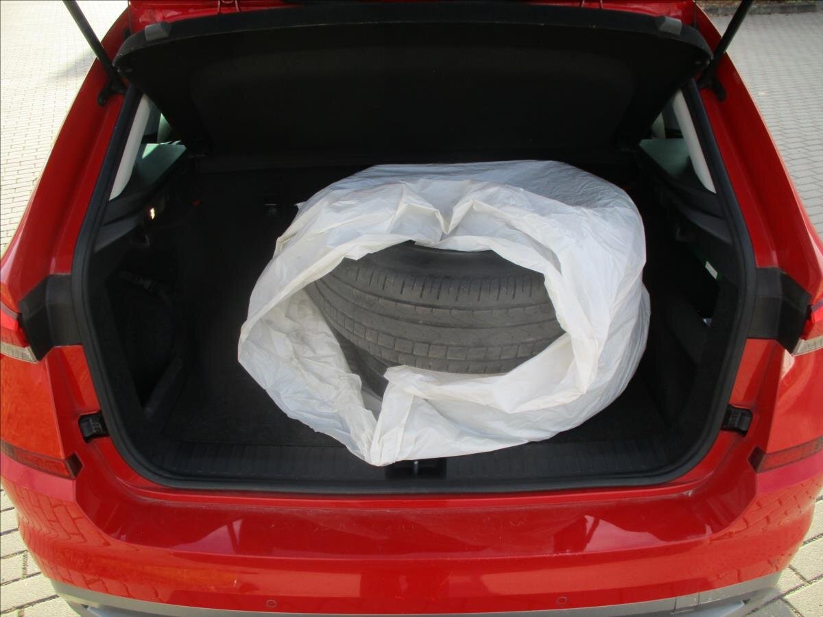 Škoda Kamiq Hatchback 999,0 66 kw