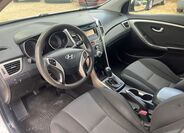 Hyundai i30 13