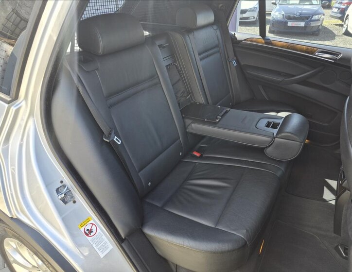 BMW X5 SUV / Terénní 3,0 l 173 kw