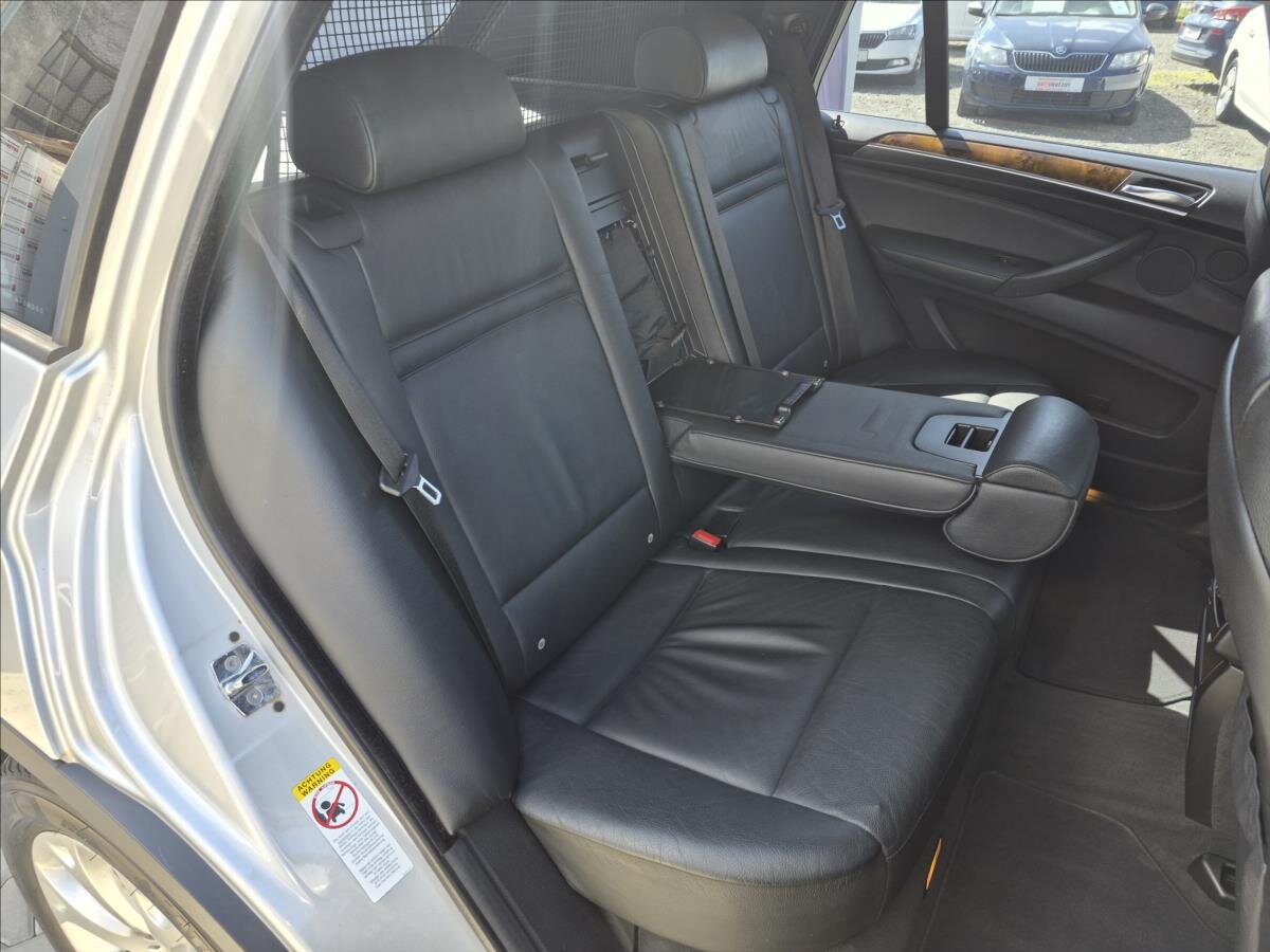 BMW X5 SUV / Terénní 3,0 l 173 kw