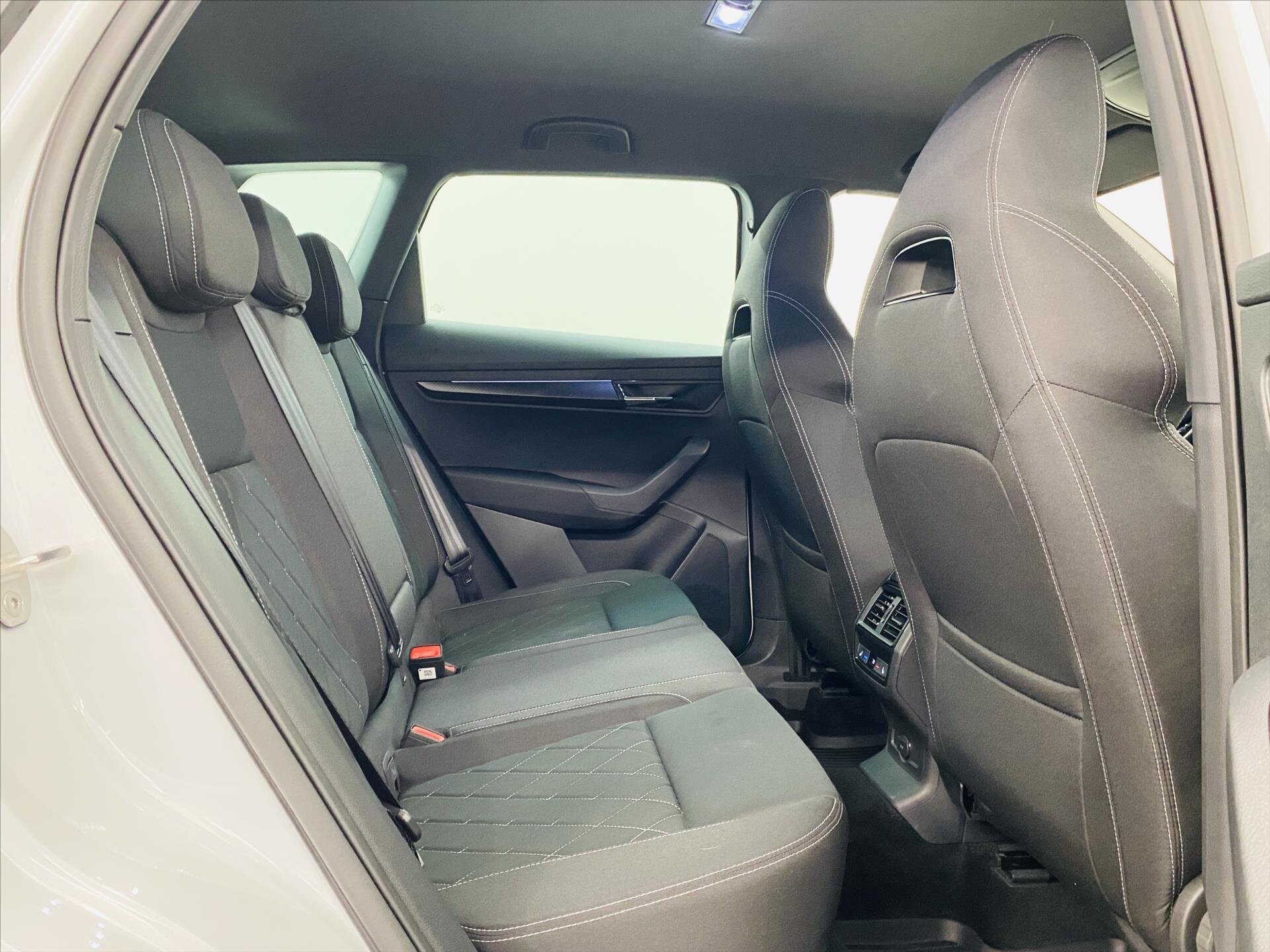 Škoda Karoq SUV / Terénní 1,5 l 110 kw