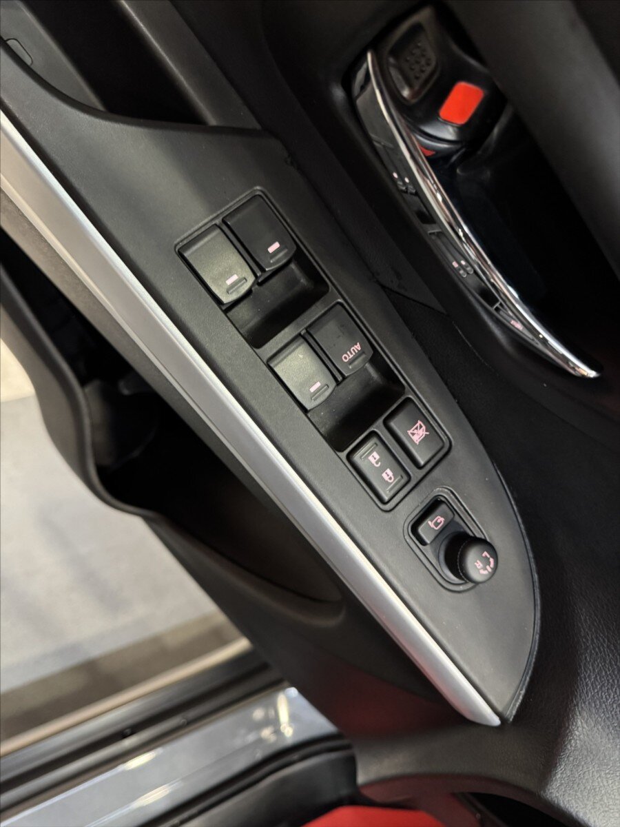 Suzuki SX4 S-Cross SUV 1,4 l 103 kw