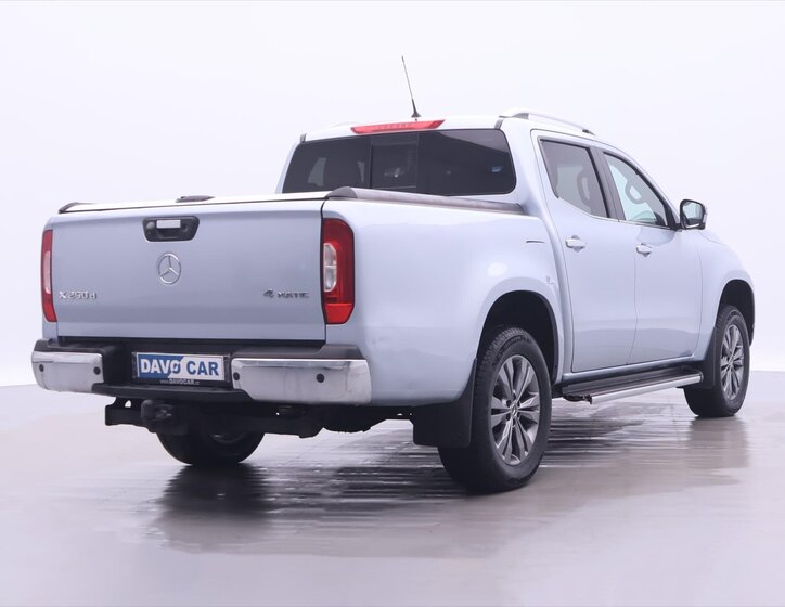 Mercedes-Benz Třídy X Pick-up 2,3 l 140 kw