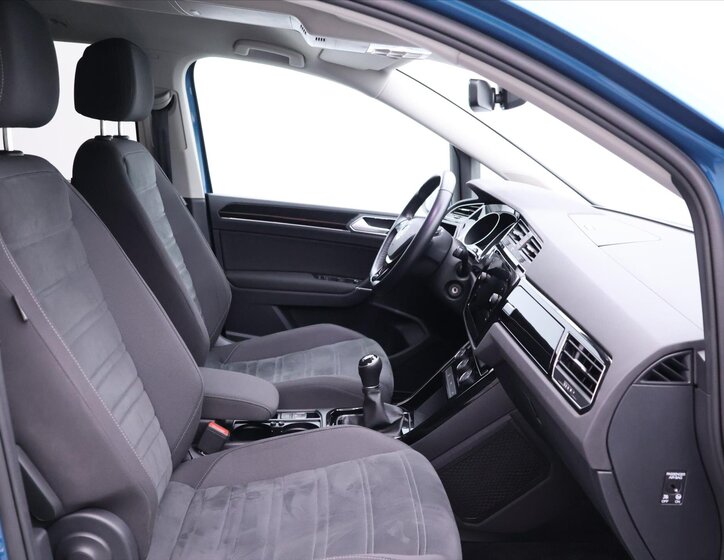 Volkswagen Touran 15