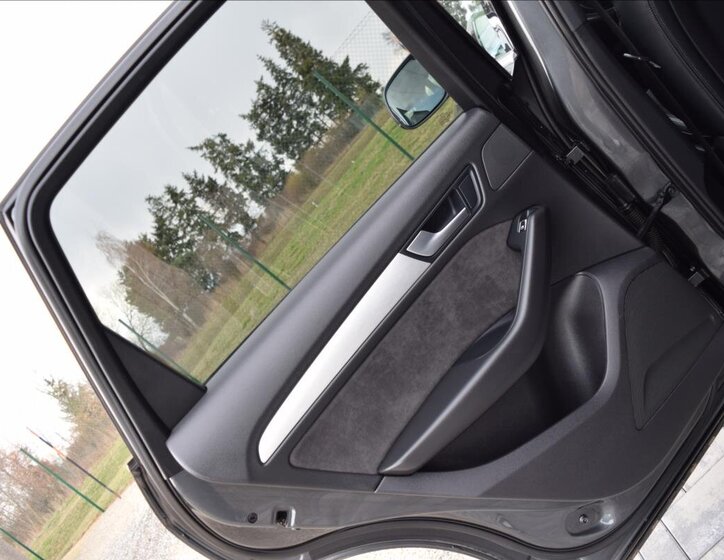 Audi Q5 SUV / Terénní 3,0 l 180 kw