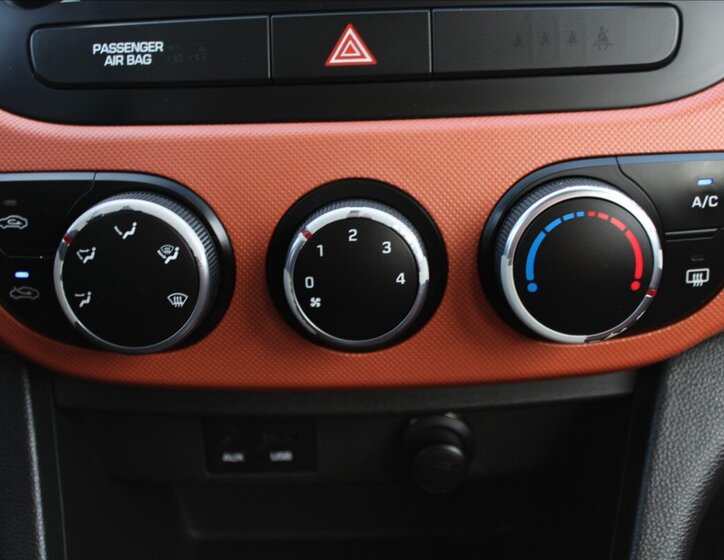 Hyundai i10 Hatchback 998,0 48 kw