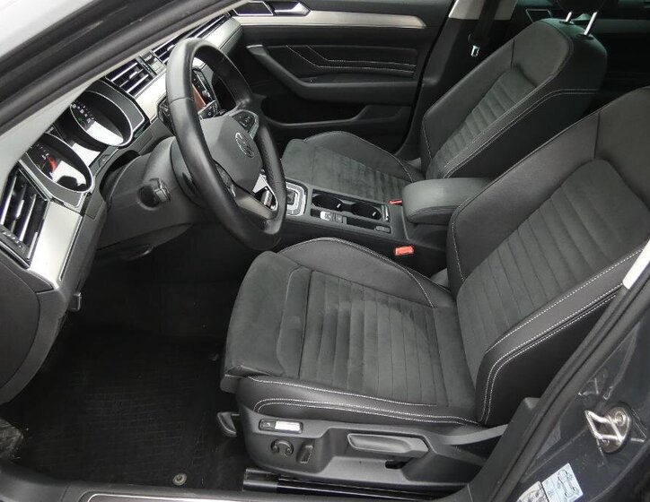 Volkswagen Passat 18